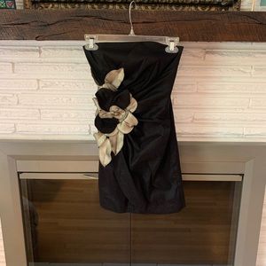 Cache Black Strapless Dress 💣